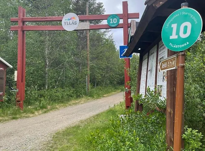 アパート Yllaestokka 10 *